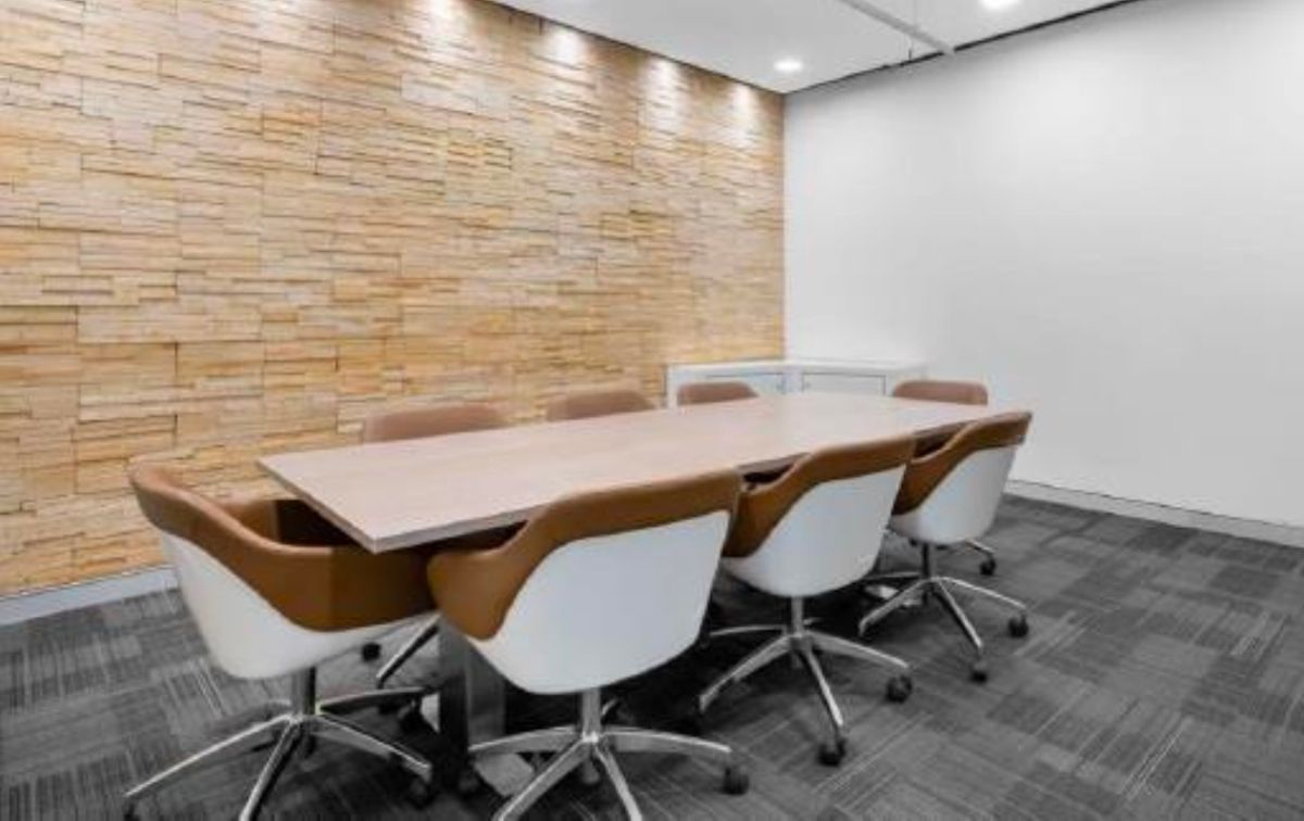 V Work Spaces